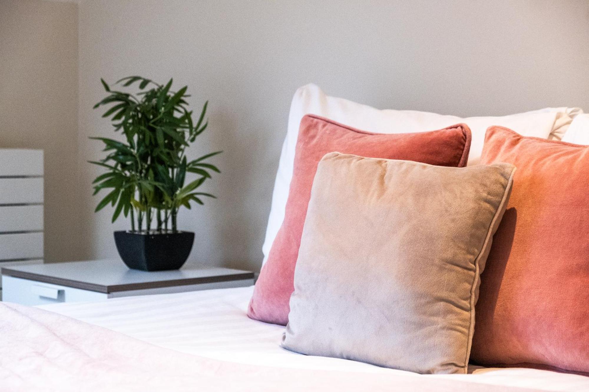 شقة Osbourne House Pink 2 Bed, 2 And Half Bath برمنغهام المظهر الخارجي الصورة