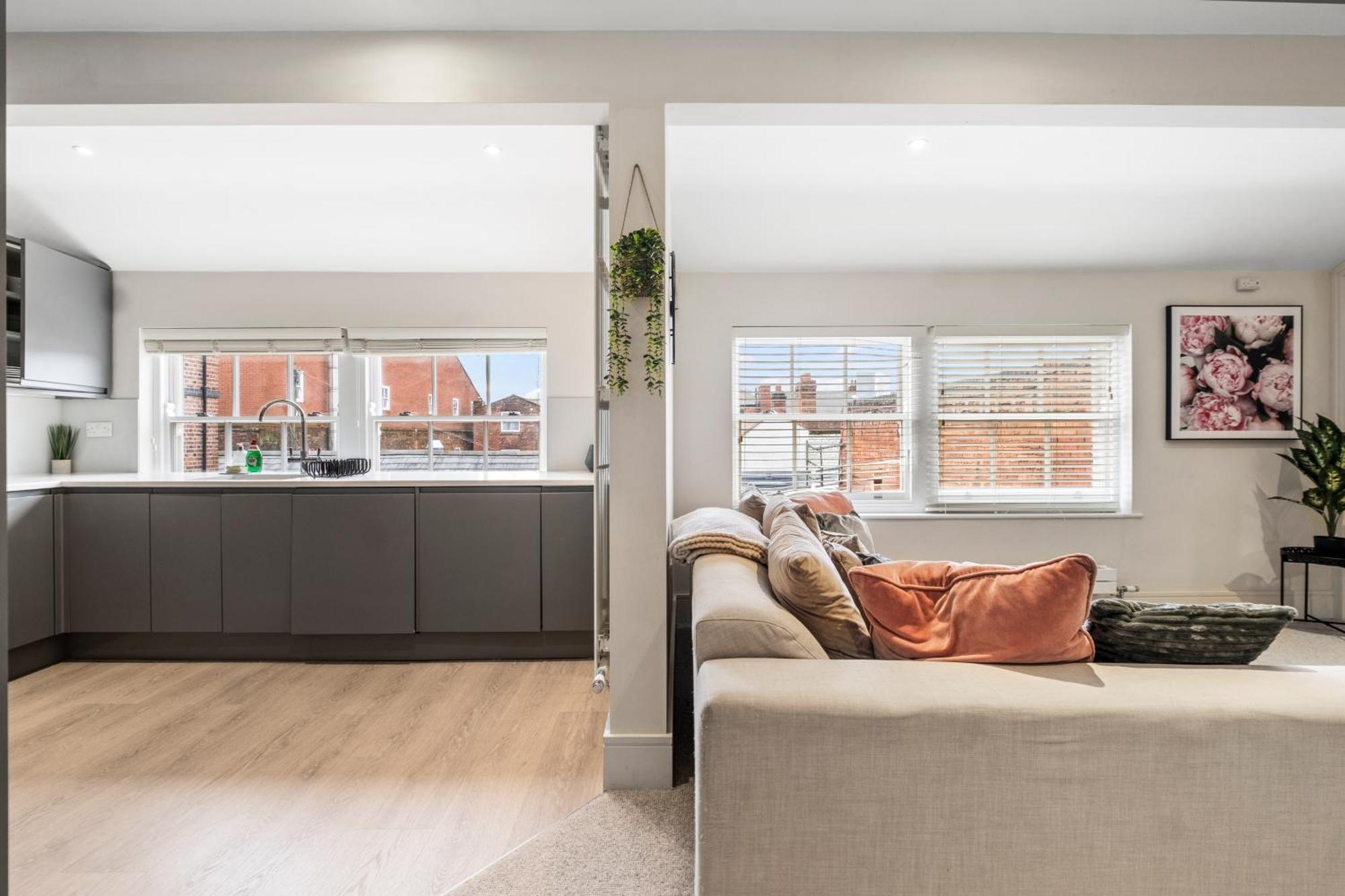 شقة Osbourne House Pink 2 Bed, 2 And Half Bath برمنغهام المظهر الخارجي الصورة