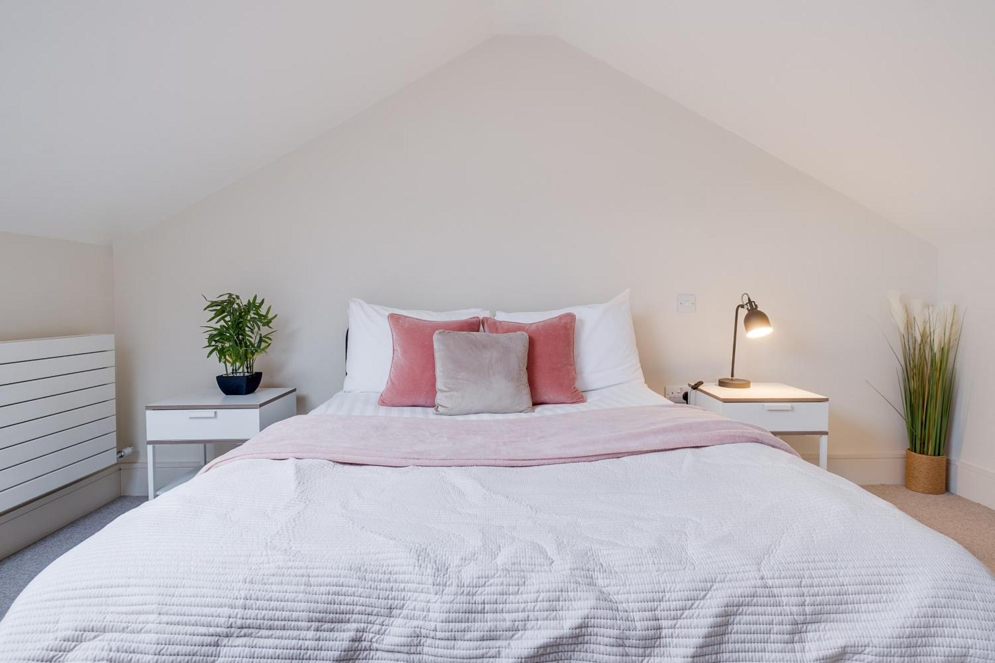 شقة Osbourne House Pink 2 Bed, 2 And Half Bath برمنغهام المظهر الخارجي الصورة