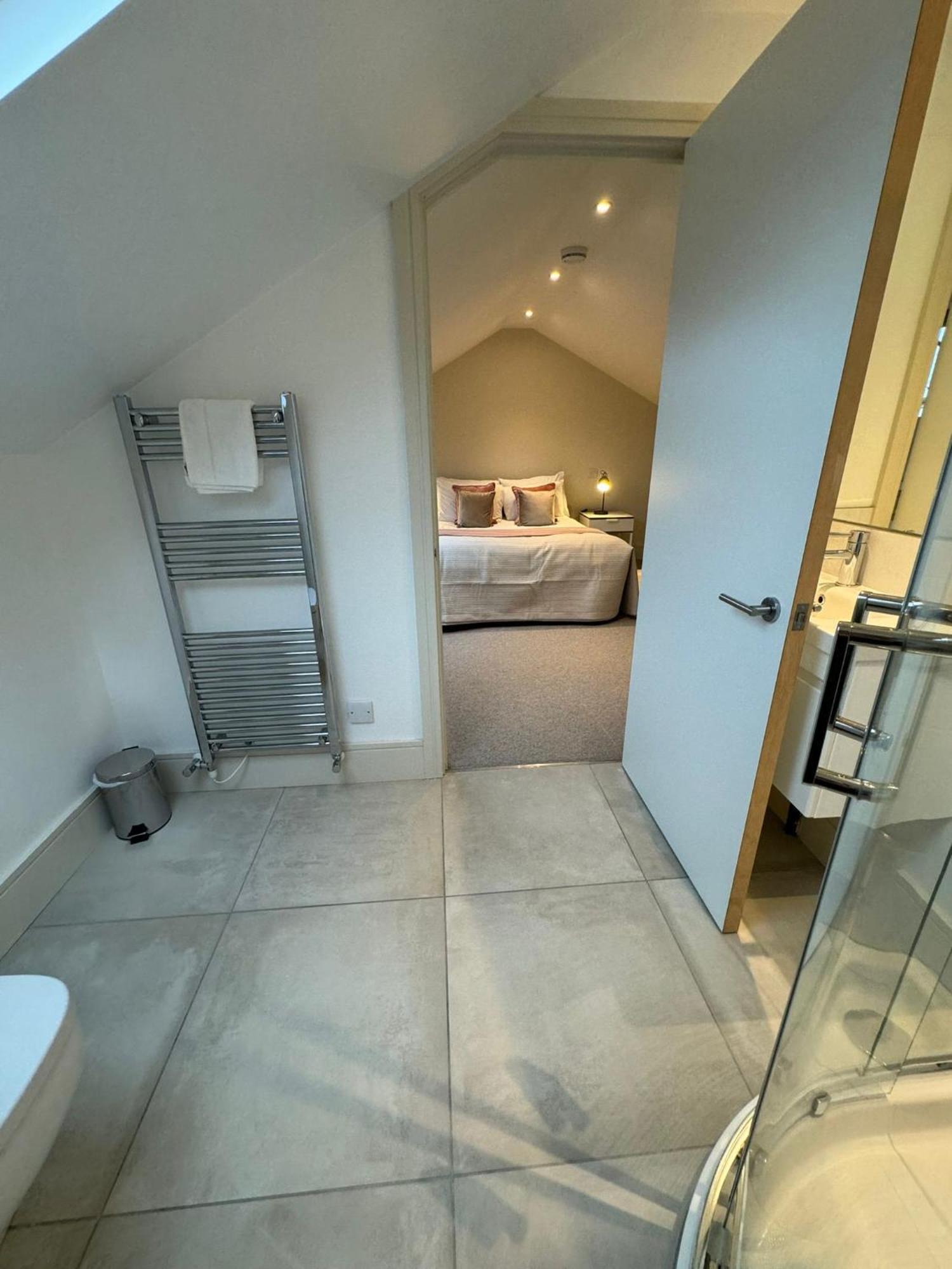 شقة Osbourne House Pink 2 Bed, 2 And Half Bath برمنغهام المظهر الخارجي الصورة